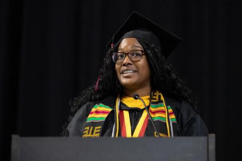 AMC Grad 0355