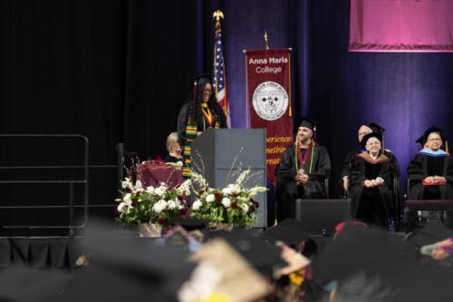 AMC Grad 0383