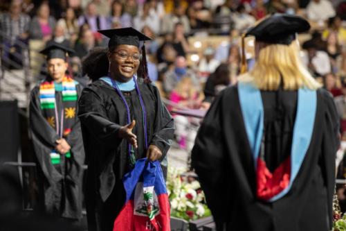 AMC Grad 0454