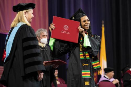 AMC Grad 0588