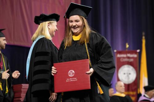 AMC Grad 0597