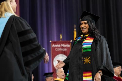 AMC Grad 0642