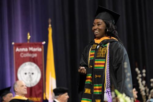 AMC Grad 0648
