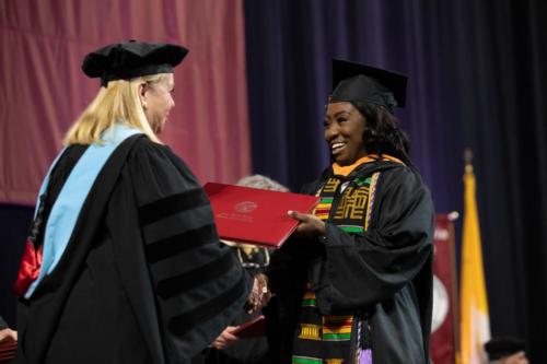 AMC Grad 0649