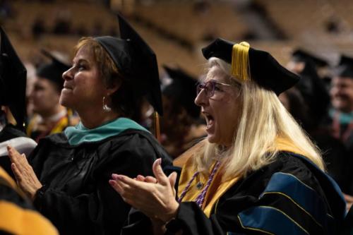 AMC Grad 0672