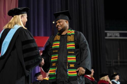AMC Grad 0687