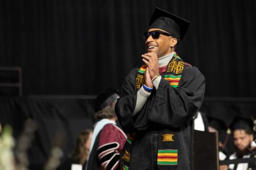 AMC Grad 0690