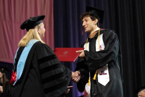 AMC Grad 0698