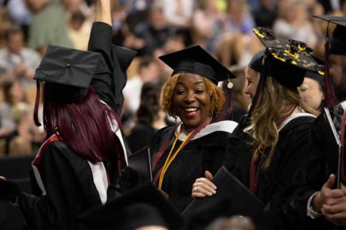 AMC Grad 0710