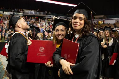 AMC Grad 0718
