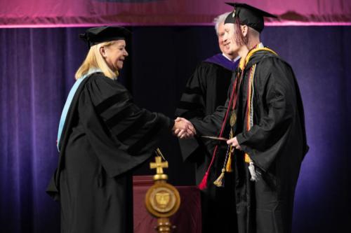AMC Grad 0751