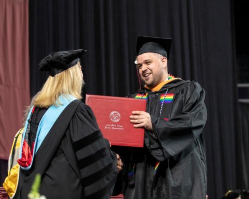 051523 AMC Commencement-2159
