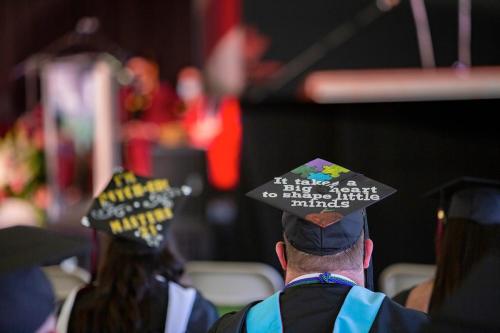 Commencement-Graduate-2021-015