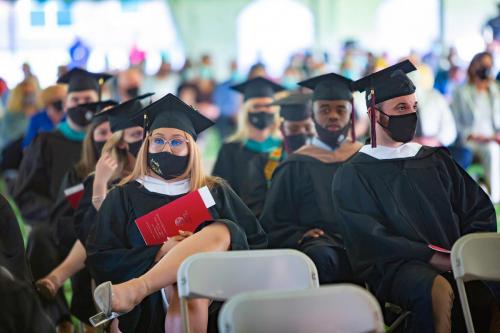 Commencement-Graduate-2021-024