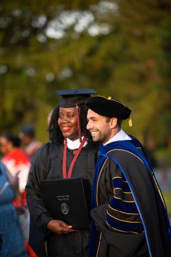 Commencement-Graduate-2021-045